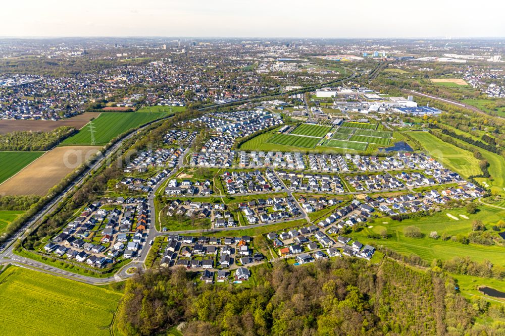 Dortmund from the bird's eye view: Single-family residential area of settlement Hohenbuschei on Elisabeth-Selbert-Bogen in the district Brackeler Feld in Dortmund in the state North Rhine-Westphalia, Germany