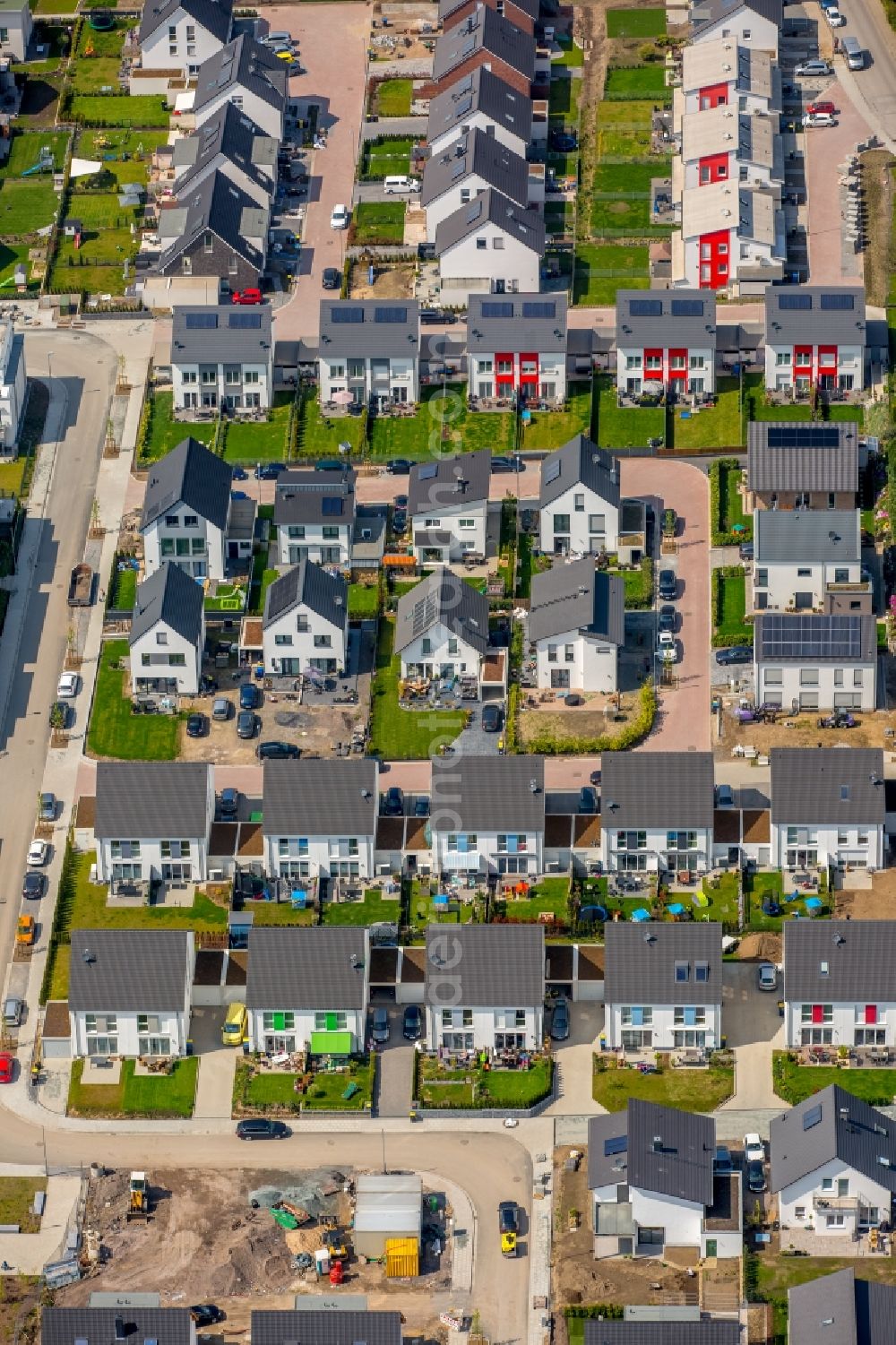 Aerial photograph Essen - Single-family residential area of settlement on Mariannenbahn - Wilhelm-Vogelsang-Weg in the district Horst in Essen in the state North Rhine-Westphalia, Germany