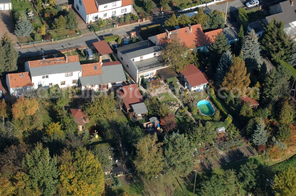 Aerial photograph Berlin - Single-family residential area of settlement on Siedlungsring, Bucher Chaussee, Erekweg, Swantewitstrasse, Zum Kappgraben, Lanzelotstrasse in the district Karow in Berlin, Germany