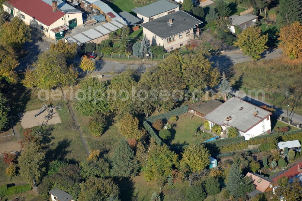 Aerial photograph Berlin - Single-family residential area of settlement on Siedlungsring, Bucher Chaussee, Erekweg, Swantewitstrasse, Zum Kappgraben, Lanzelotstrasse in the district Karow in Berlin, Germany