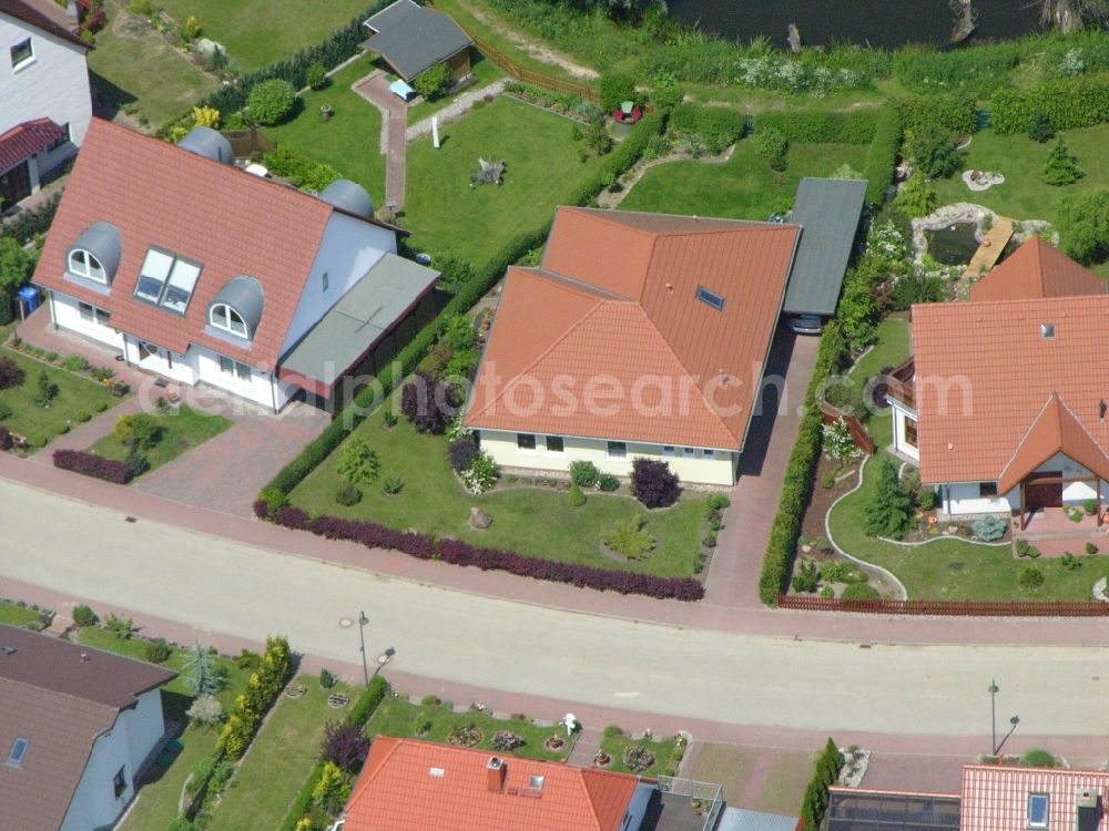 Burg Stargard from above - Single-family residential area of settlement in the district Quastenberg in Burg Stargard in the state Mecklenburg - Western Pomerania, Germany