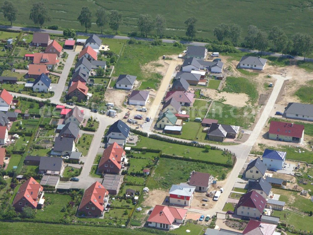 Aerial photograph Burg Stargard - Single-family residential area of settlement in the district Quastenberg in Burg Stargard in the state Mecklenburg - Western Pomerania, Germany