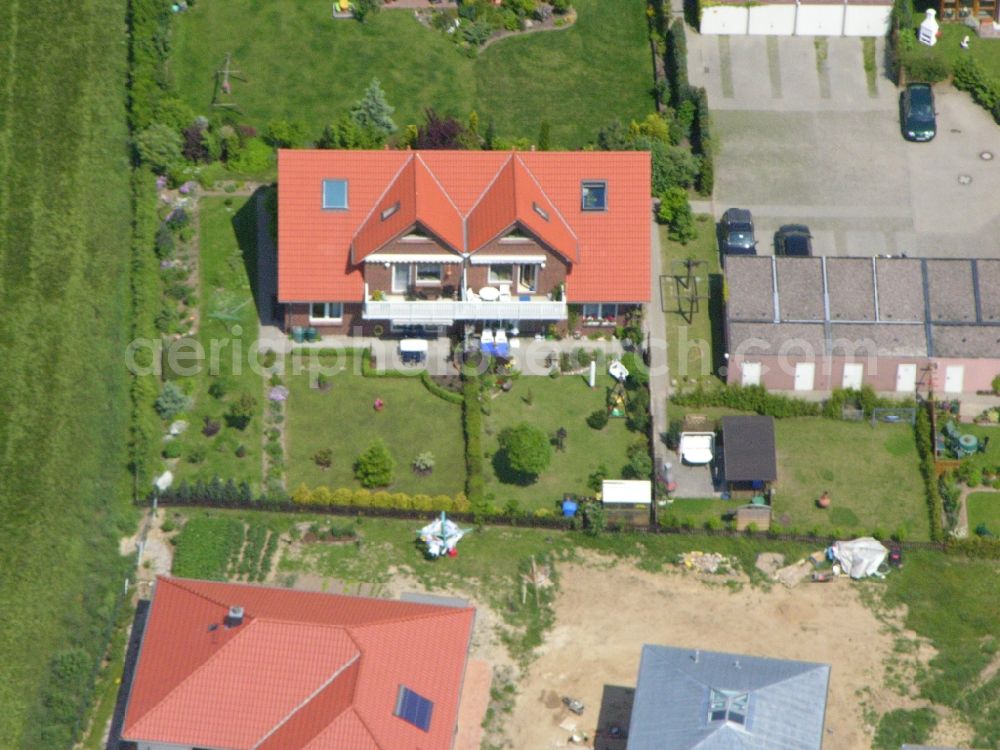 Burg Stargard from above - Single-family residential area of settlement in the district Quastenberg in Burg Stargard in the state Mecklenburg - Western Pomerania, Germany