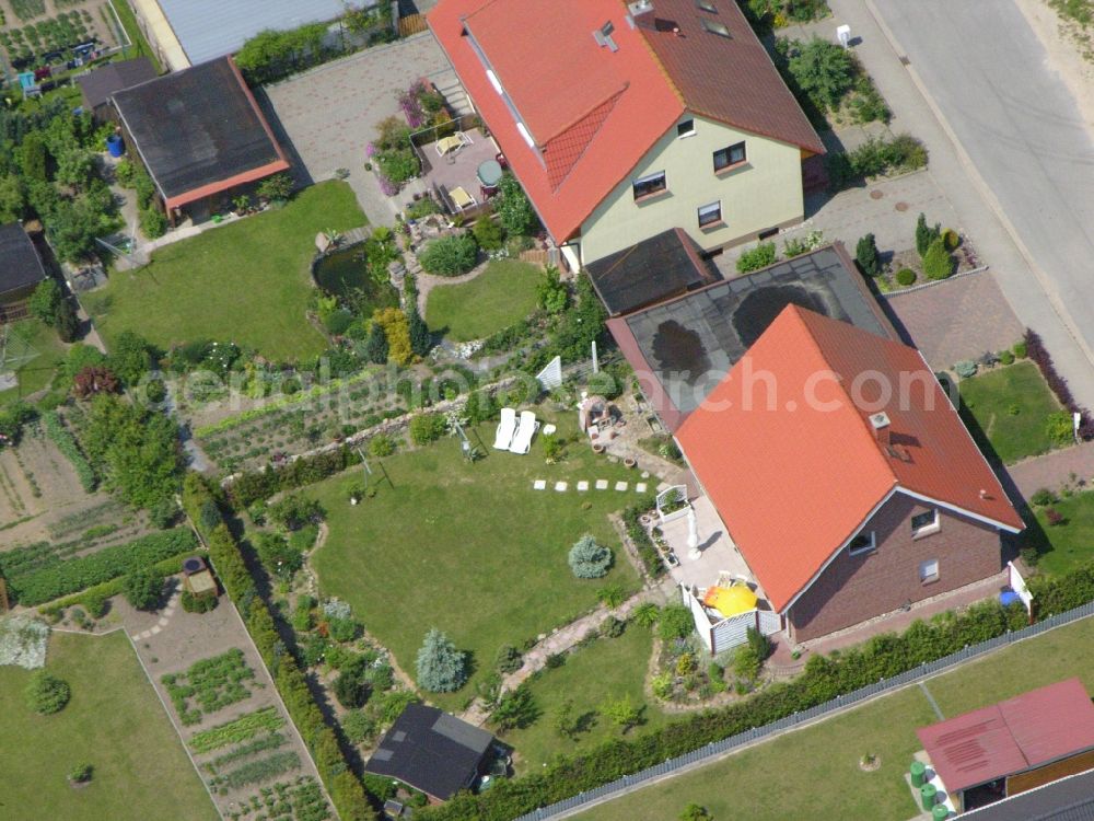 Aerial photograph Burg Stargard - Single-family residential area of settlement in the district Quastenberg in Burg Stargard in the state Mecklenburg - Western Pomerania, Germany