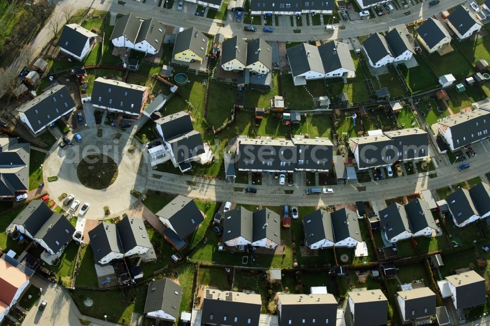 Aerial photograph Panketal - Single-family residential area of settlement Loecknitzstrasse in Panketal in the state Brandenburg