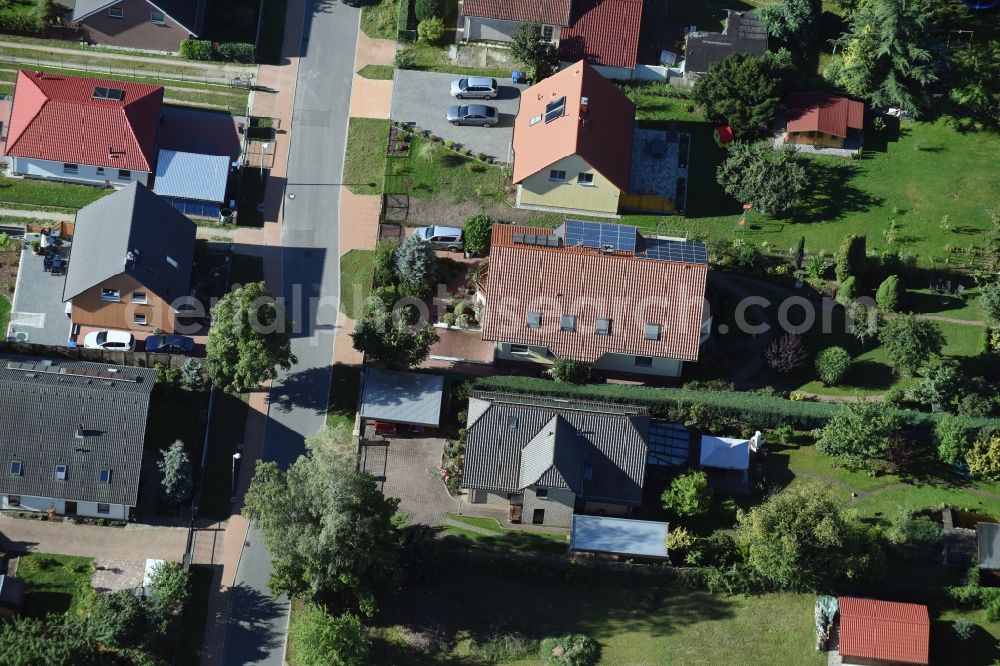 Aerial image Panketal - Single-family residential area of settlement Birkholzer Weg - Platanenweg in Panketal in the state Brandenburg