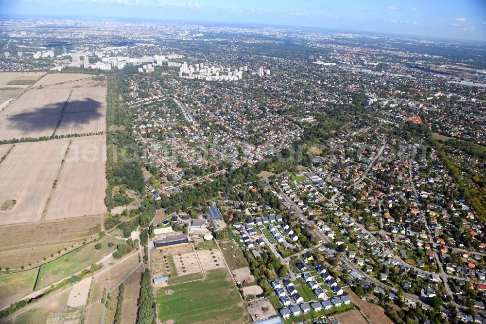 Aerial photograph Berlin - Single-family residential area of settlement on Pfauenkehre in the district Rudow in Berlin, Germany