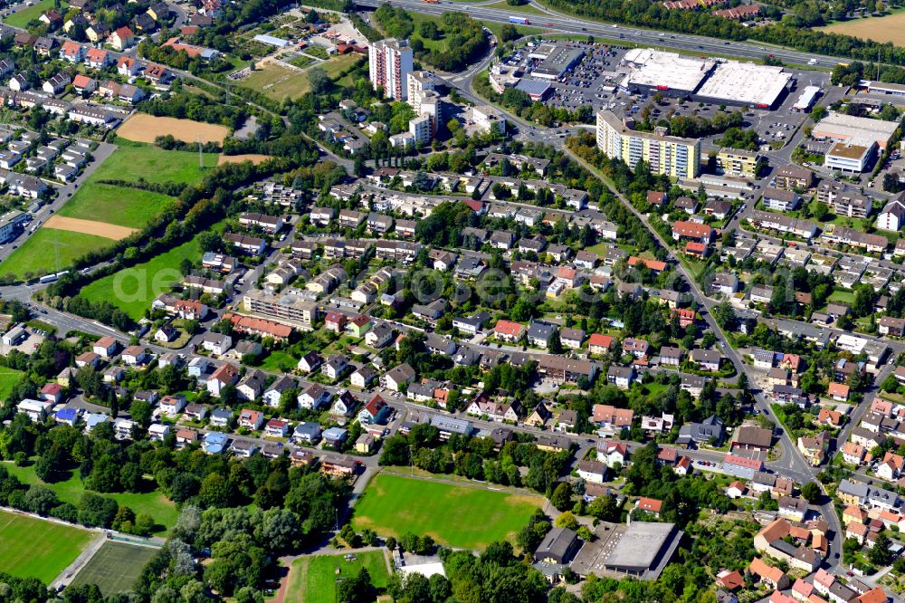 Aerial image Lengfeld - Single-family residential area of settlement on the edge of agricultural fields in Lengfeld in the state Bavaria, Germany