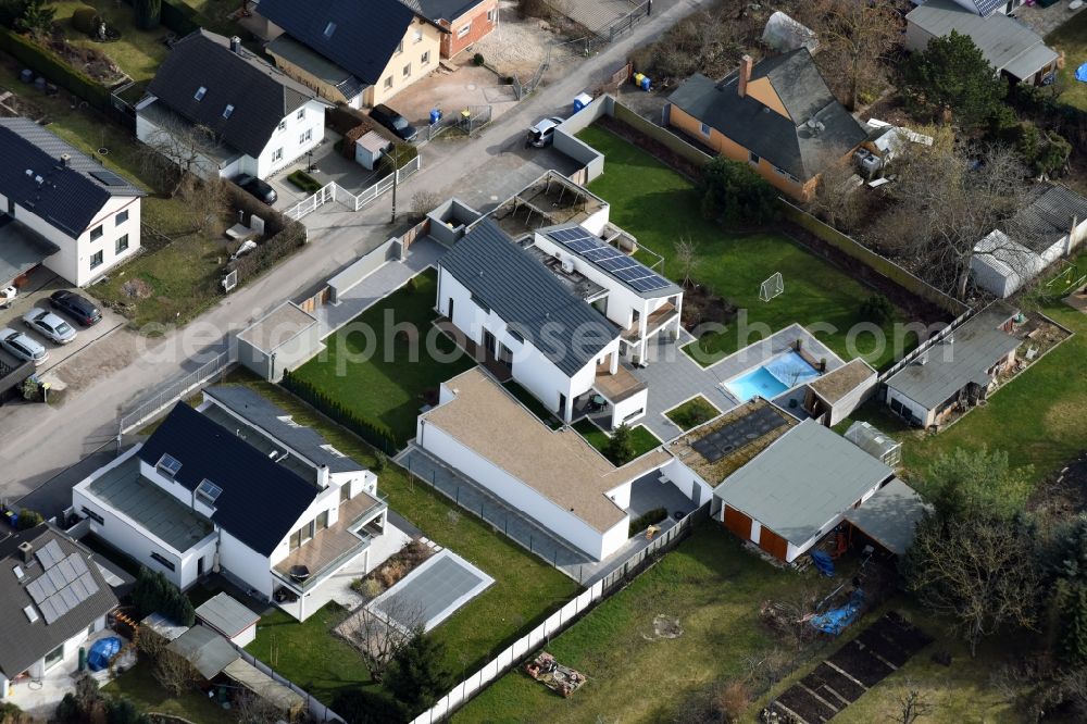 Aerial image Magdeburg - Single-family residential area of settlement Im Rennegarten in the district Nordwest in Magdeburg in the state Saxony-Anhalt