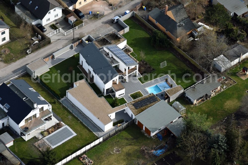 Aerial photograph Magdeburg - Single-family residential area of settlement Im Rennegarten in the district Nordwest in Magdeburg in the state Saxony-Anhalt