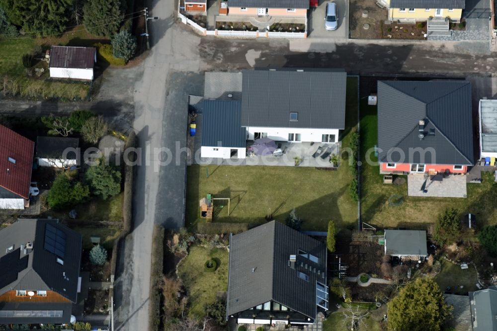 Aerial image Magdeburg - Single-family residential area of settlement Im Rennegarten in the district Nordwest in Magdeburg in the state Saxony-Anhalt