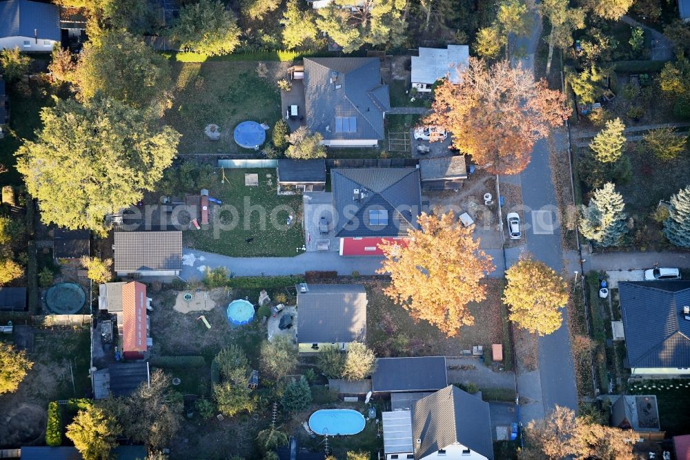 Fredersdorf-Vogelsdorf from the bird's eye view: Single-family residential area of settlement Richard-Wagner-Strasse in Fredersdorf-Vogelsdorf in the state Brandenburg