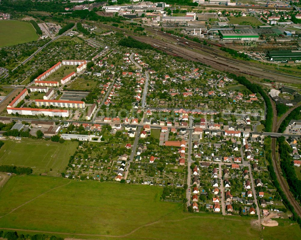 Aerial image Riesa - Single-family residential area of settlement in Riesa in the state Saxony, Germany