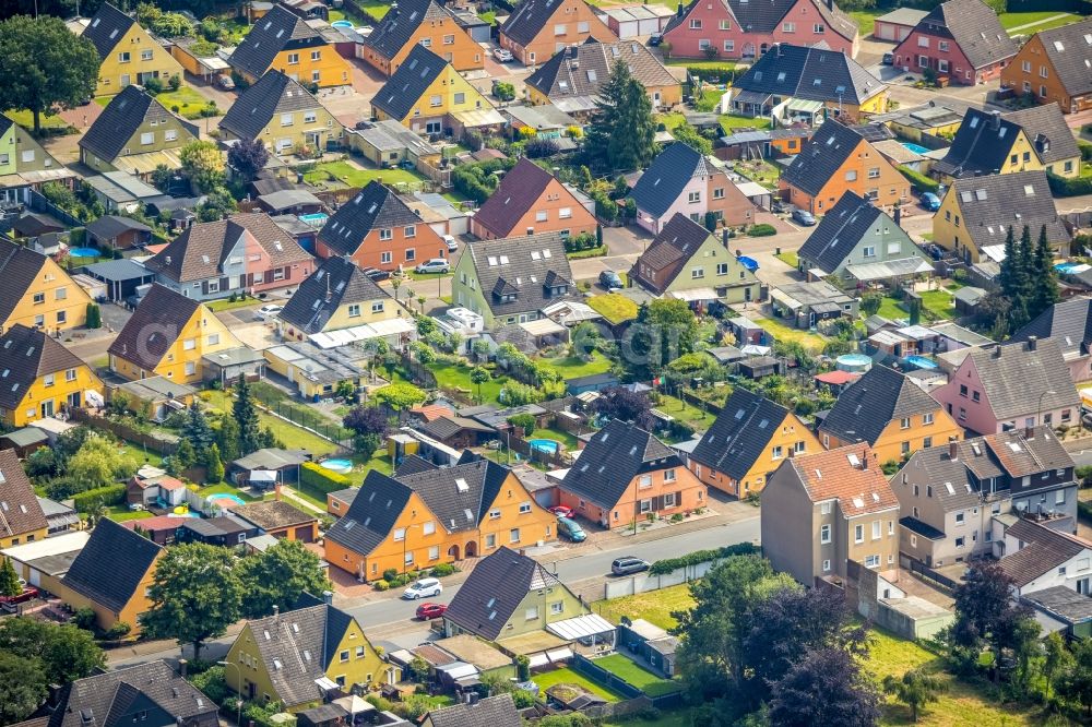 Aerial image Rünthe - Single-family residential area of settlement in Rünthe in the state North Rhine-Westphalia, Germany