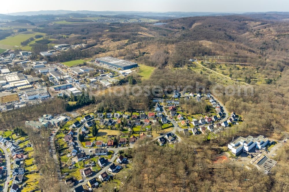 Arnsberg from above - Single-family residential area of settlement Rumbecker Holz - Klostereichen in the district Huesten in Arnsberg at Sauerland in the state North Rhine-Westphalia, Germany