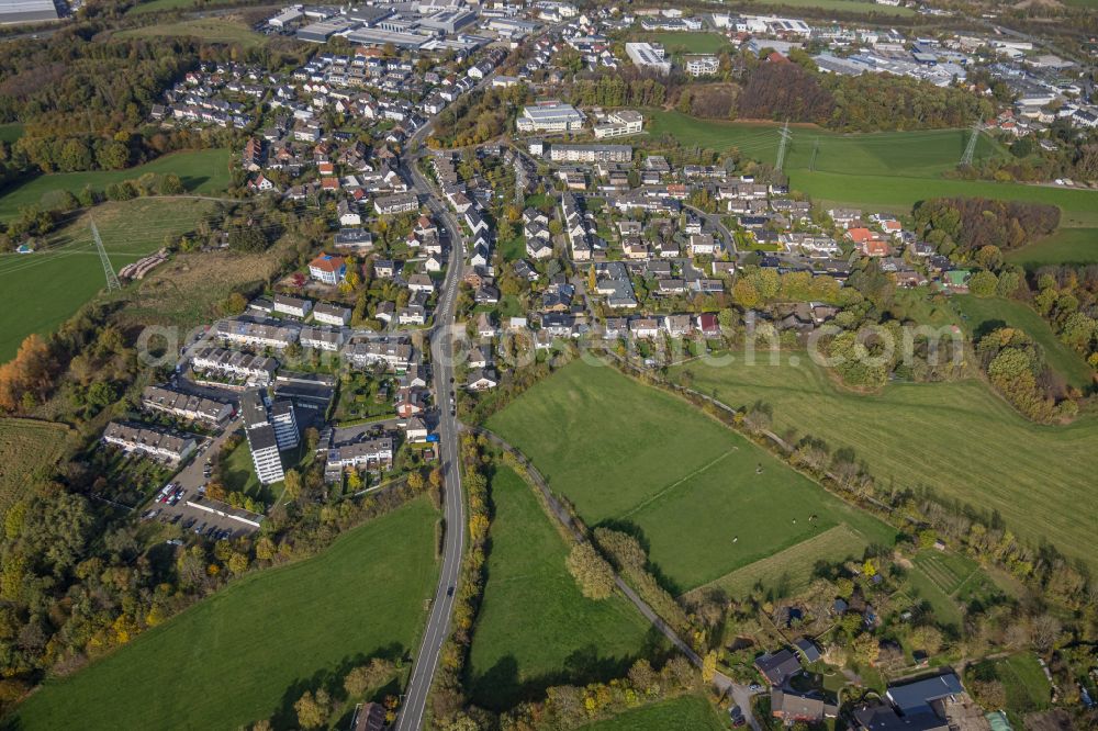 Schmandbruch from above - Single-family residential area of settlement in Schmandbruch in the state North Rhine-Westphalia, Germany