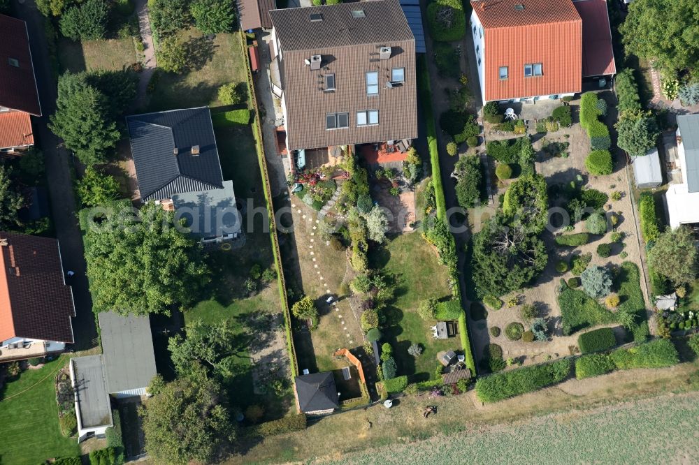 Aerial image Berlin - Single-family residential area of settlement destrict Karow in Berlin