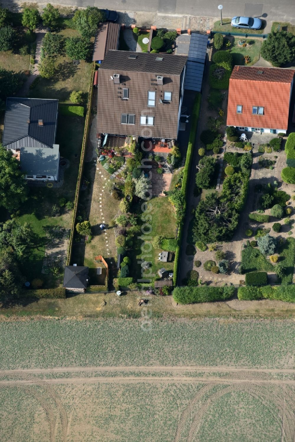 Berlin from the bird's eye view: Single-family residential area of settlement destrict Karow in Berlin