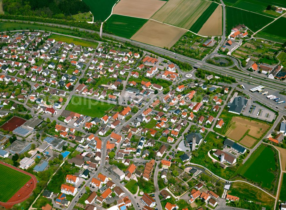 Tomerdingen from above - Single-family residential area of settlement in Tomerdingen in the state Baden-Wuerttemberg, Germany