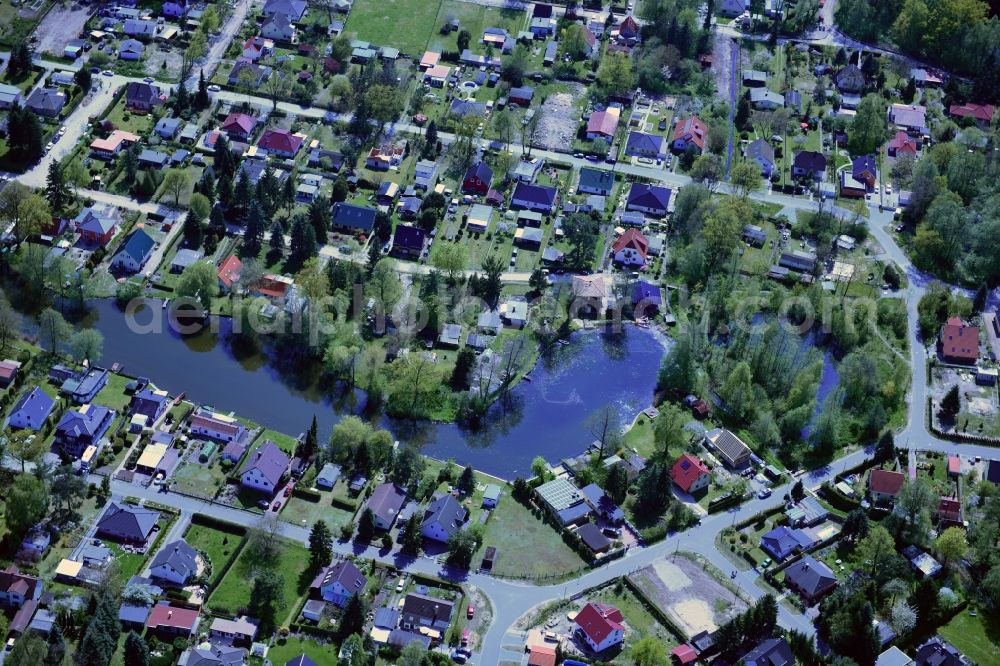 Aerial image Vogelsdorf - Single-family residential area of settlement lake Krummer See in Vogelsdorf in the state Brandenburg