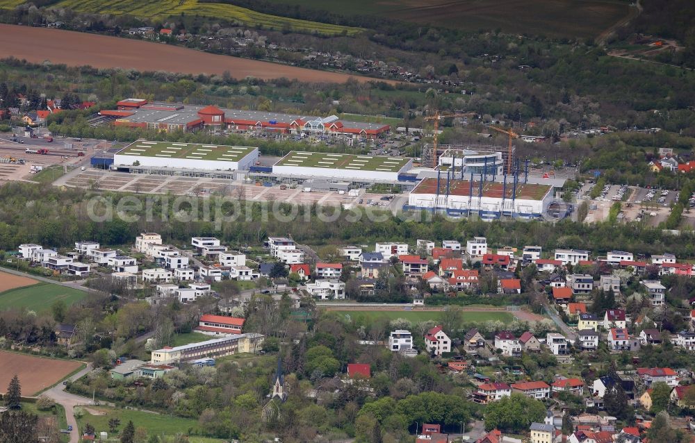 Aerial photograph Erfurt - Single-family residential area of settlement am Wachsenburgweg on Messe Erfurt in the district Hochheim in Erfurt in the state Thuringia, Germany