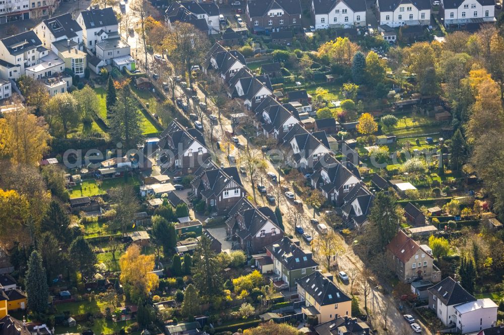 Wiemelhausen from the bird's eye view: Residential area of single-family settlement in Wiemelhausen at Ruhrgebiet in the state North Rhine-Westphalia, Germany