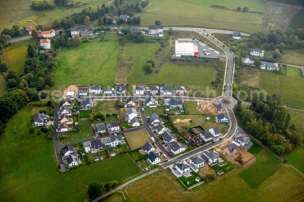 Arnsberg from the bird's eye view: Single-family residential area of settlement on Wiggenscheid - Scheidsiepen in Arnsberg in the state North Rhine-Westphalia, Germany