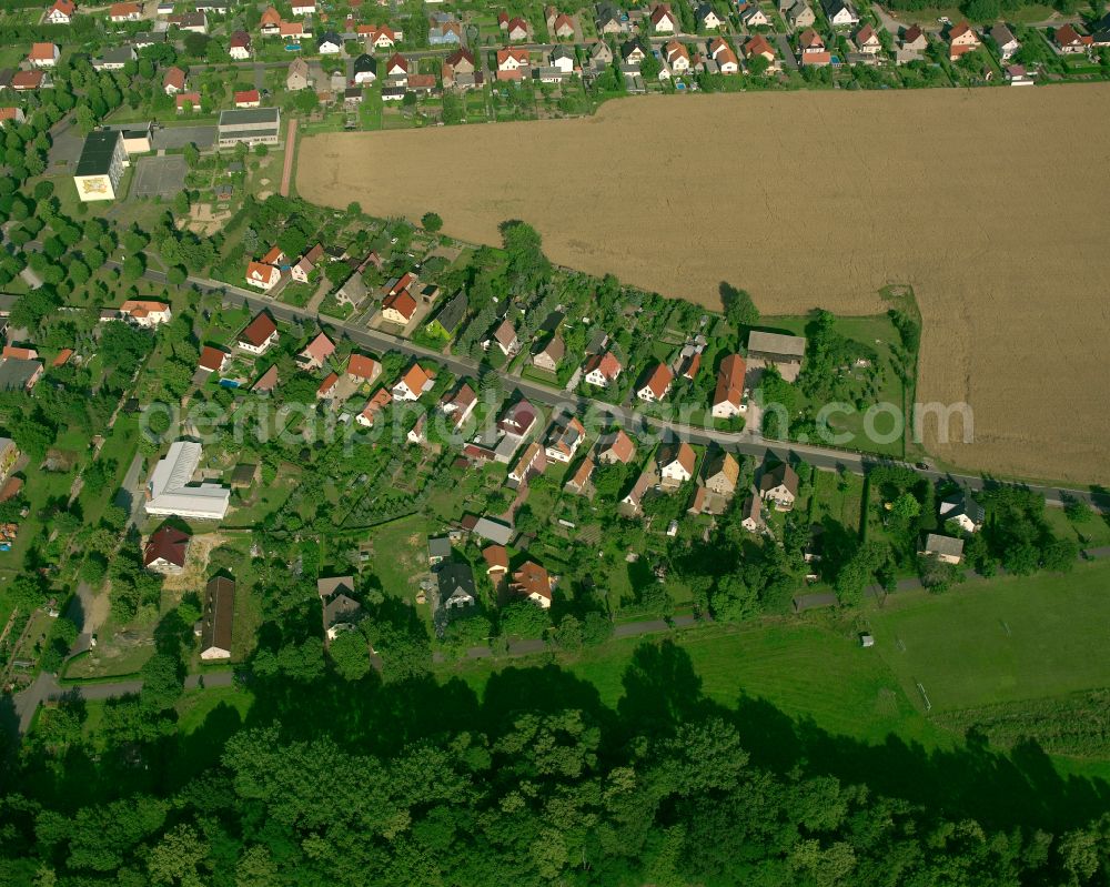 Aerial photograph Zabeltitz - Single-family residential area of settlement in Zabeltitz in the state Saxony, Germany