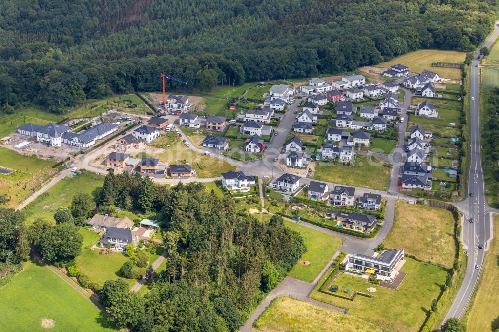 Aerial image Arnsberg - Single-family residential area of settlement zum Dollberg in Arnsberg in the state North Rhine-Westphalia, Germany