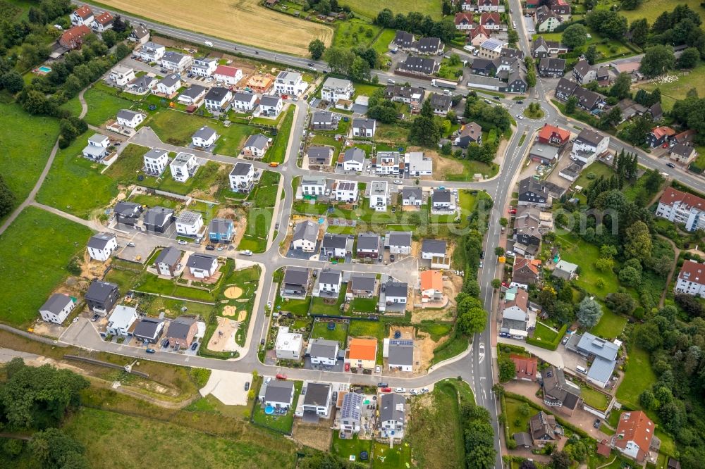 Schwelm from above - Residential area of detached housings between Frankfurter Strasse and Winterberger Strasse in Schwelm in the state of North Rhine-Westphalia