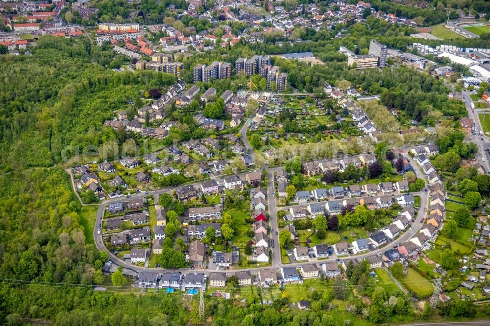 Aerial photograph Frillendorf - Single-family residential area of settlement zwischen Honigmannstrasse and Helfenbergweg in Frillendorf at Ruhrgebiet in the state North Rhine-Westphalia, Germany