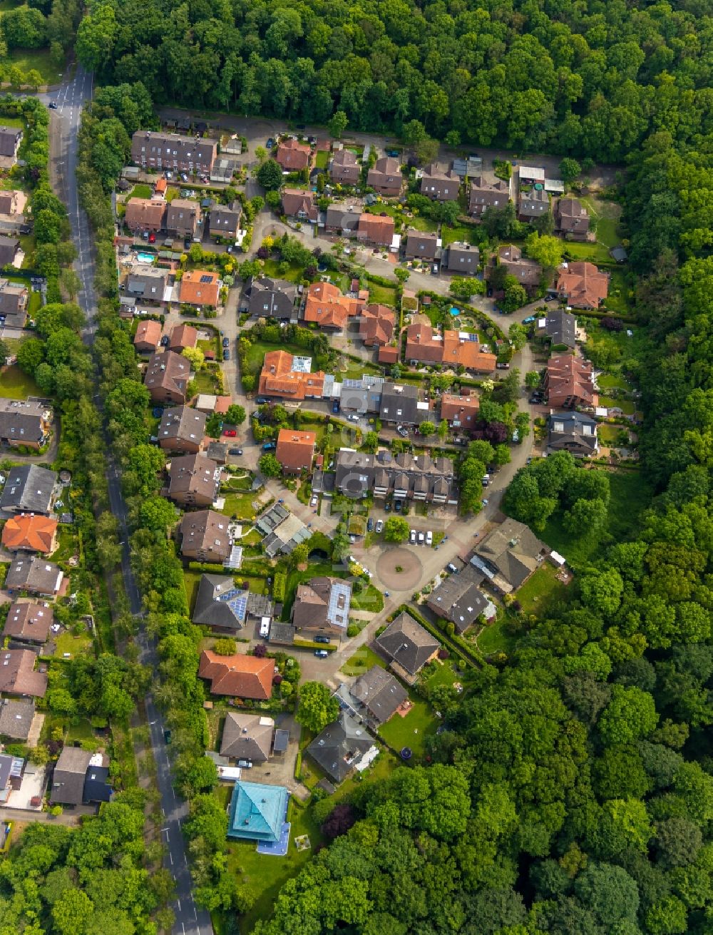 Aerial photograph Werne - Residential area along the Friedrich-Hebbel-Strasse - Georg-Buechner-Strasse in Werne in the state North Rhine-Westphalia, Germany