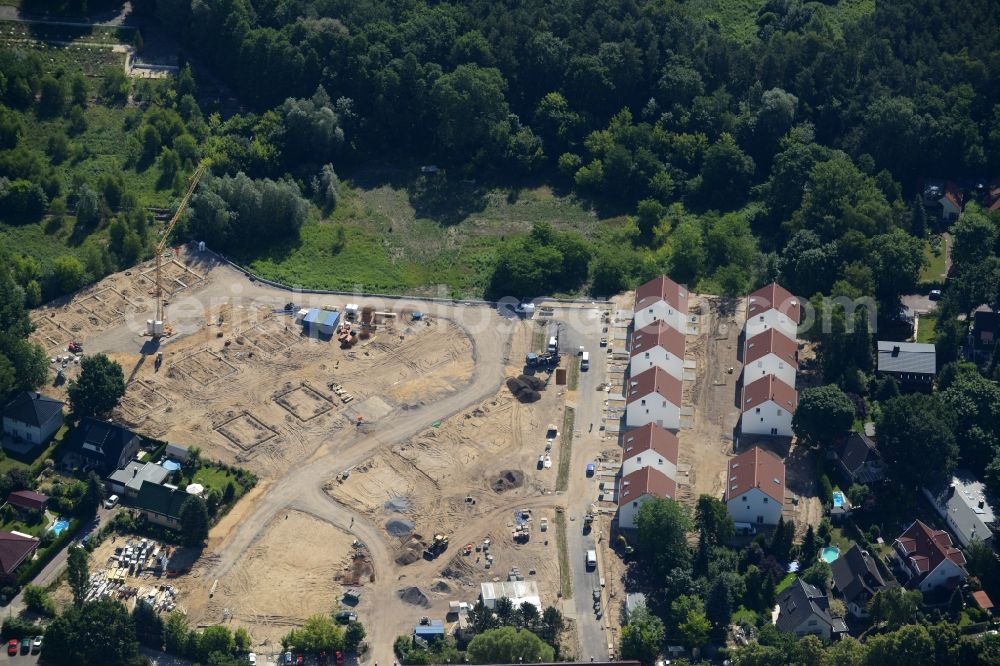 Berlin from above - Residential area on Feldblumenweg - Gruene Trift on the outskirts of the district Koepenick in Berlin. The company cds Wohnbau Berlin GmbH plans to the forest to build a new housing estate with 70 double rooms and townhouses