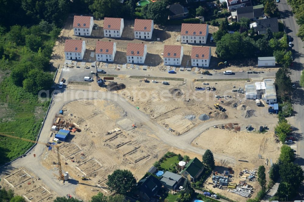 Berlin from above - Residential area on Feldblumenweg - Gruene Trift on the outskirts of the district Koepenick in Berlin. The company cds Wohnbau Berlin GmbH plans to the forest to build a new housing estate with 70 double rooms and townhouses