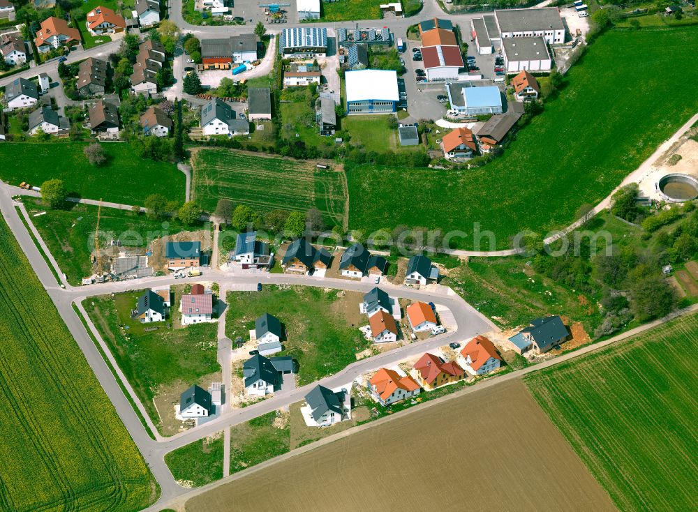 Beimerstetten from the bird's eye view: Residential areas on the edge of agricultural land in Beimerstetten in the state Baden-Wuerttemberg, Germany