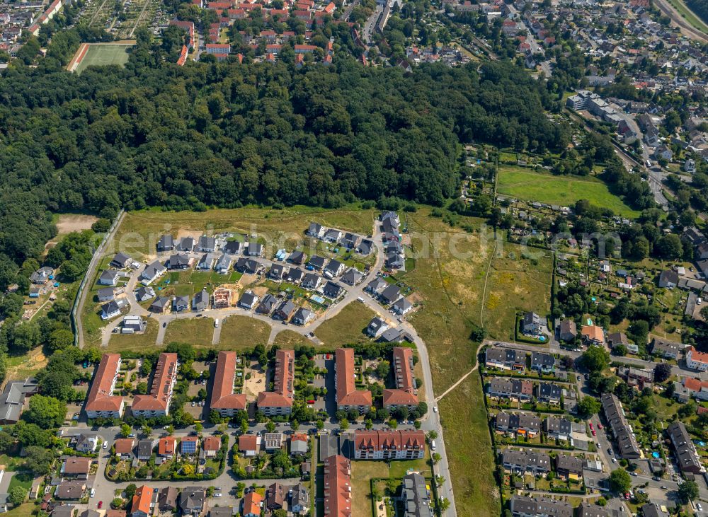 Jungferntal from above - Residential areas on the edge of agricultural land in Jungferntal in the state North Rhine-Westphalia, Germany