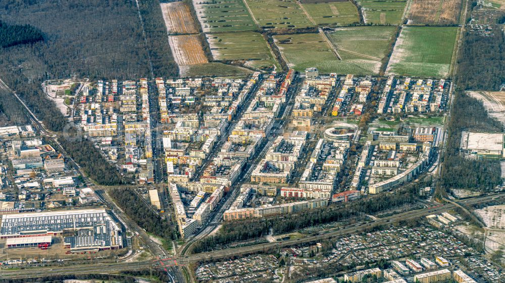 Aerial photograph Freiburg im Breisgau - Residential areas on the edge of agricultural land Stadtquartier Rieselfeld on street Kaethe-Kollwitz-Strasse in Freiburg im Breisgau in the state Baden-Wuerttemberg, Germany