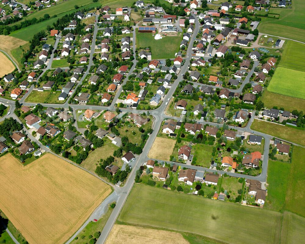 Aerial image Tauperlitz - Residential areas on the edge of agricultural land in Tauperlitz in the state Bavaria, Germany