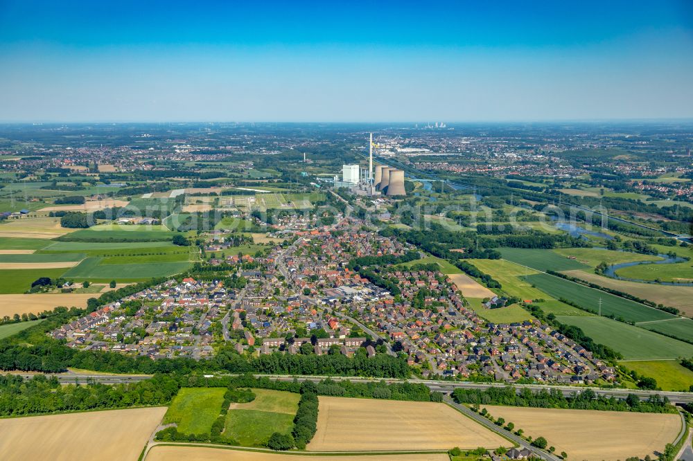 Aerial photograph Werne - Residential areas on the edge of agricultural land in Werne at Ruhrgebiet in the state North Rhine-Westphalia, Germany