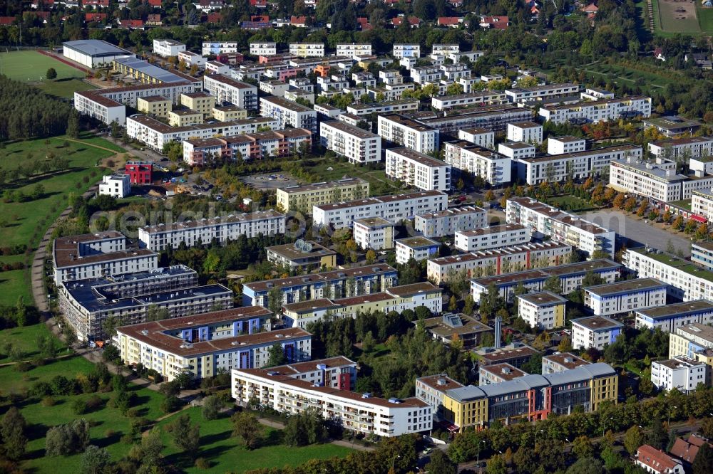 Aerial image Berlin - View of the residential settlement Gartenstadt Rudow in the south of the Neukoelln district in Berlin. The residential area is also known for the name Women's Quarters because every street on the territory was named after a female personage