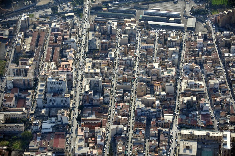 Palermo Sizilien from the bird's eye view: Housing area at the harbour near by the street Via dei Cantieri at Sicily in Italy