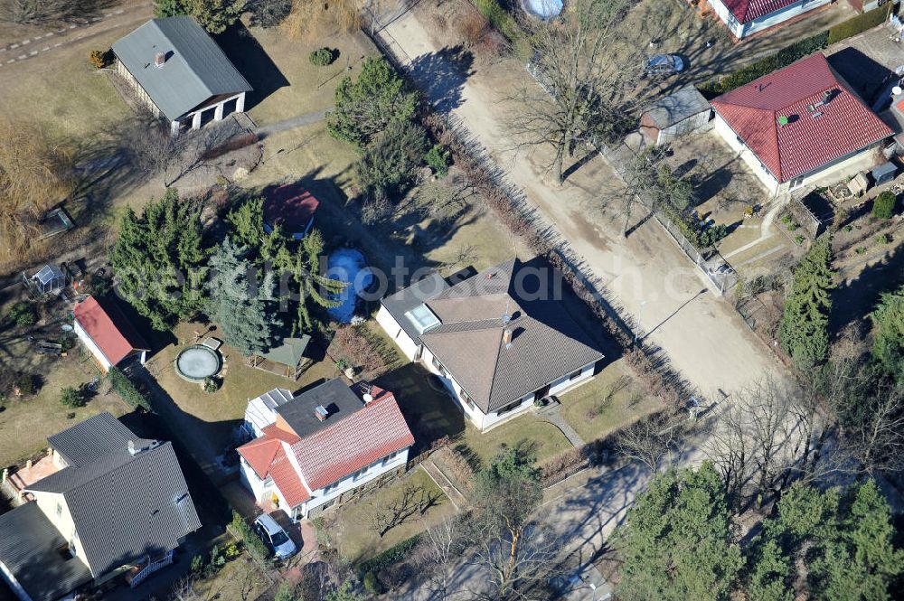 Aerial image FREDERSDORF-VOGELSDORF - Blick auf das Einfamilienhaus- Wohngebiet am Heideweg in Fredersdorf-Vogelsdorf im Bundesland Brandenburg.