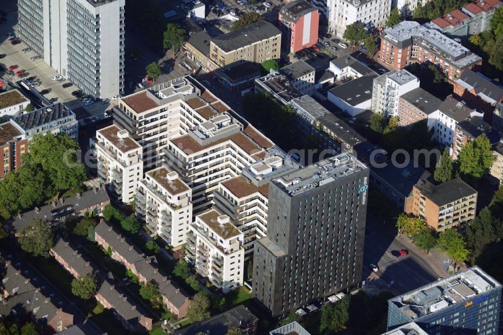 Hamburg from above - Residential buildings with Hotel Motel One GmbH and residential complex on the Steindamm in the district of St. Georg in Hamburg