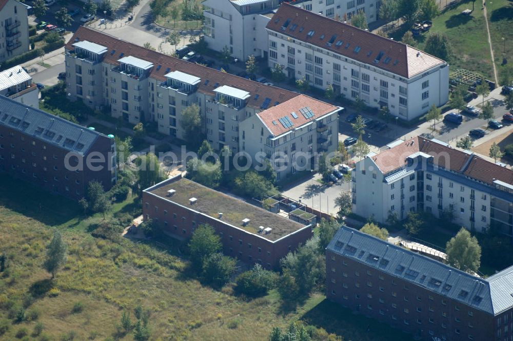 Berlin from the bird's eye view: Blick auf Mehrfamilienhäuser an der Pfannschmidtstraße im Wohngebiet / Neubaugebiet Karow-Nord.