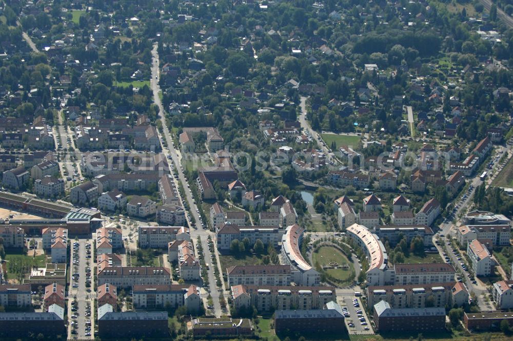 Aerial image Berlin - Blick auf Mehrfamilienhäuser an der Pfannschmidtstraße Ecke Busonistraße Ecke Beerbaumstraße Ecke Achillesstraße Ecke Ballonplatz Ecke Röländer Straße im Wohngebiet / Neubaugebiet Karow-Nord.