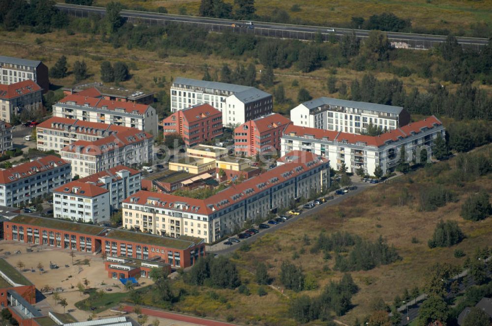 Aerial image Berlin - Blick auf Mehrfamilienhäuser an der Beerbaumstraße Ecke Pfannschmidtstraße im Wohngebiet / Neubaugebiet Karow-Nord.