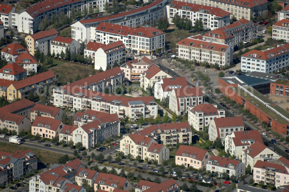 Aerial image Berlin - Blick auf Mehrfamilienhäuser an der Teichbergstraße Ecke Matestraße Ecke Am Elsebrocken und die Achillesstraße Ecke Busonistraße im Wohngebiet / Neubaugebiet Karow-Nord.