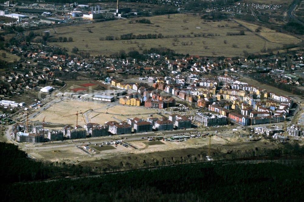 Potsdam - Drewitz / Kirchsteigfeld from the bird's eye view: 12.02.95 Wohngebiet am Kirchsteigfeld in Potsdam - Drewitz.