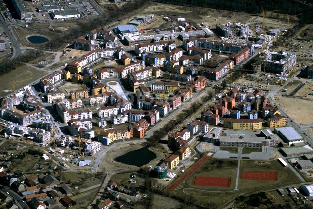 Potsdam - Drewitz / Kirchsteigfeld from the bird's eye view: 12.02.95 Wohngebiet am Kirchsteigfeld in Potsdam - Drewitz.