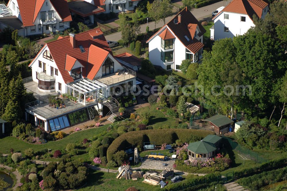 Aerial image Graal-Müritz - Blick auf das Wohngebiet Koppenheide der HAWO Bauträger KG in unmittelbarer Strandnähe im Ostseeheilbad Graal-Müritz. Es ist ein von 1996 bis 2004 neu errichtetes Wohngebiet mit insgesamt 210 Wochenend- und diverse Einzelhäusern in naturnahe Lage am Landschaftsschutzgebiet “Tabakwiesen” und nur wenige Minuten vom Ortszentrum entfernt.